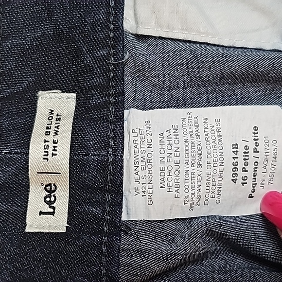 Lee, Just Below The Waist, Capris Sz 16P - Picture 10 of 11